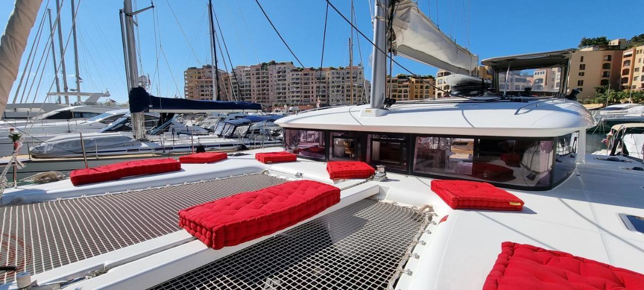 Red Sail Hotel Monte Carlo Exterior photo